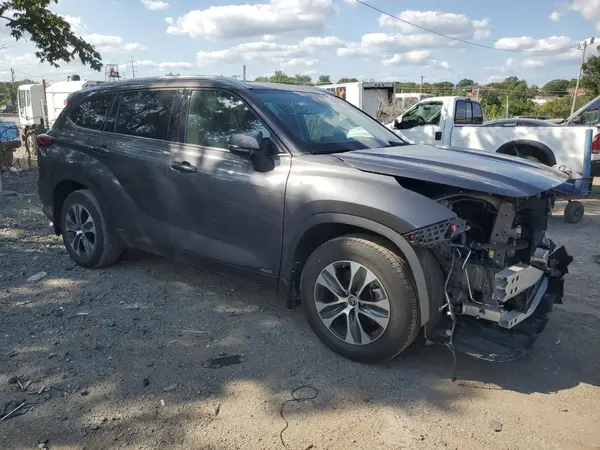 2022 TOYOTA HIGHLANDER COPART lot 67845485 auction photo 4