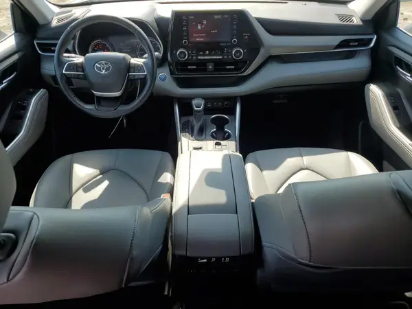 5TDGBRCH4NS547419 2022 TOYOTA HIGHLANDER - Image 8