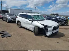 5TDGBRCH4NS547923 2022 TOYOTA HIGHLANDER