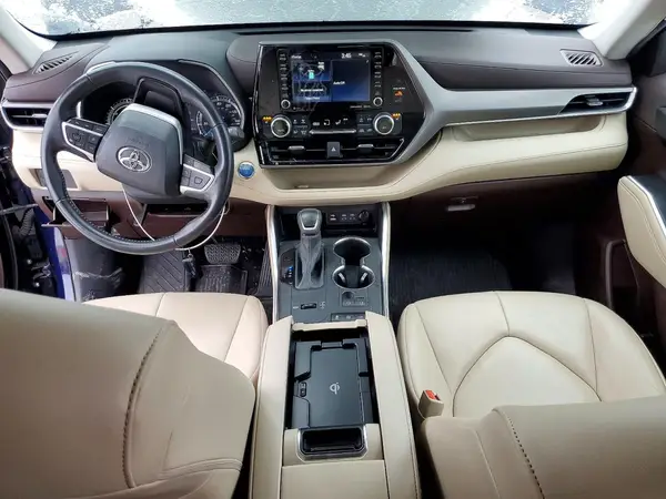 5TDGBRCH4NS549283 2022 TOYOTA HIGHLANDER - Image 8