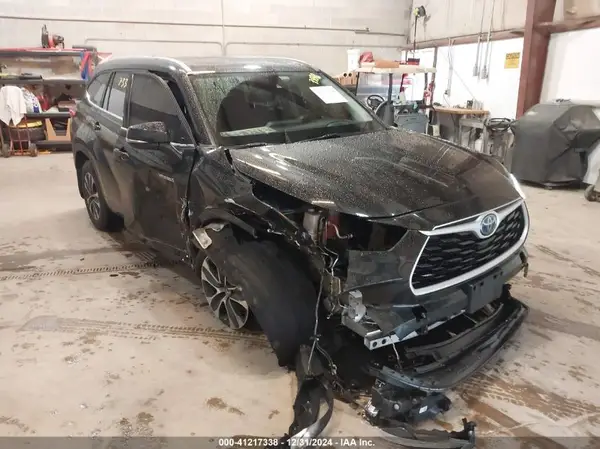 5TDGBRCH5LS503846 2020 TOYOTA HIGHLANDER - Image 1