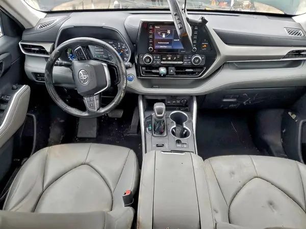 5TDGBRCH5LS507329 2020 TOYOTA HIGHLANDER - Image 8