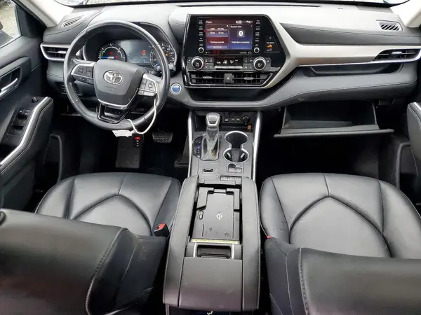 5TDGBRCH5LS513048 2020 TOYOTA HIGHLANDER - Image 8