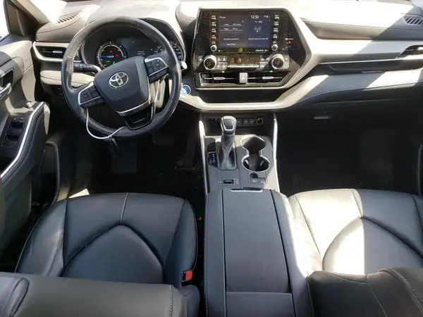 5TDGBRCH5MS040429 2021 TOYOTA HIGHLANDER - Image 8