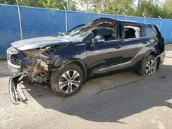 5TDGBRCH5MS529381 2021 TOYOTA HIGHLANDER
