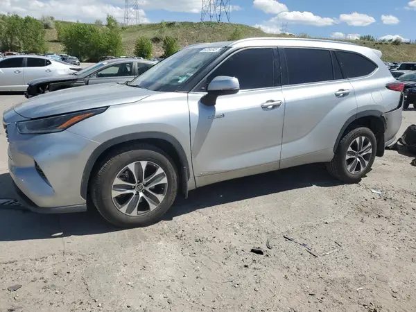 5TDGBRCH5MS530014 2021 TOYOTA HIGHLANDER - Image 1
