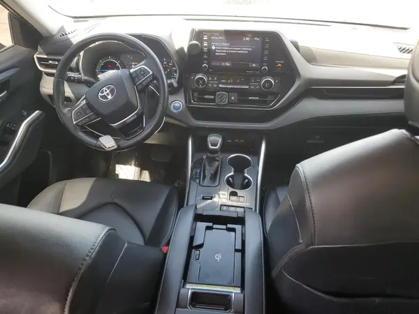 5TDGBRCH5MS530014 2021 TOYOTA HIGHLANDER - Image 8