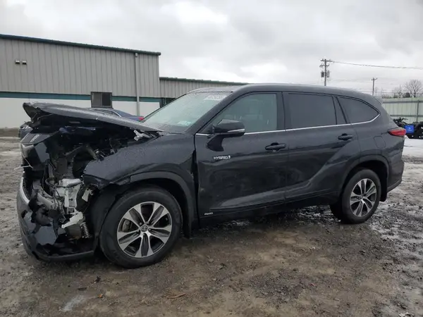 5TDGBRCH5MS534404 2021 TOYOTA HIGHLANDER - Image 1