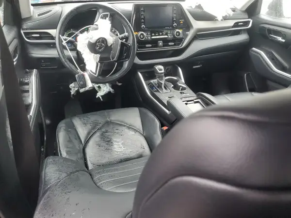 5TDGBRCH5MS534404 2021 TOYOTA HIGHLANDER - Image 8