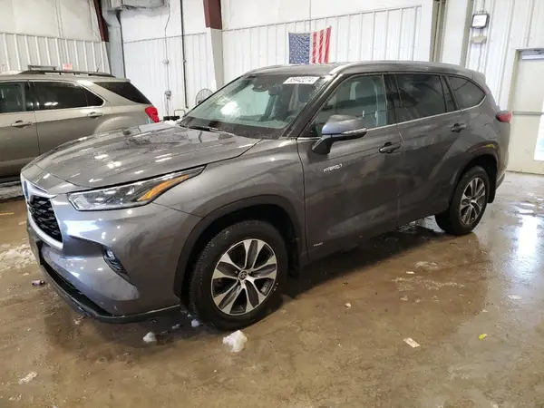 5TDGBRCH5MS536878 2021 TOYOTA HIGHLANDER - Image 1