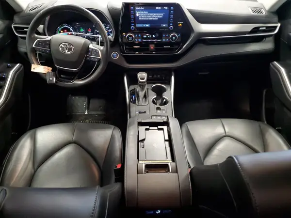 5TDGBRCH5MS536878 2021 TOYOTA HIGHLANDER - Image 8