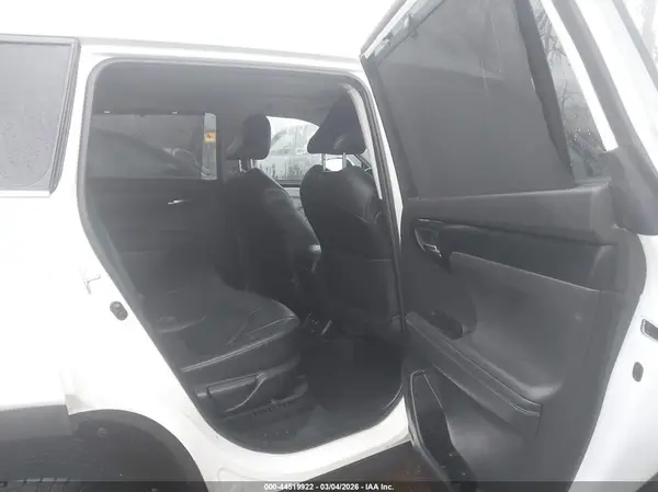 5TDGBRCH6LS502804 2020 TOYOTA HIGHLANDER - Image 8