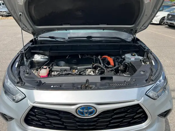 5TDGBRCH6LS513382 2020 TOYOTA HIGHLANDER - Image 8