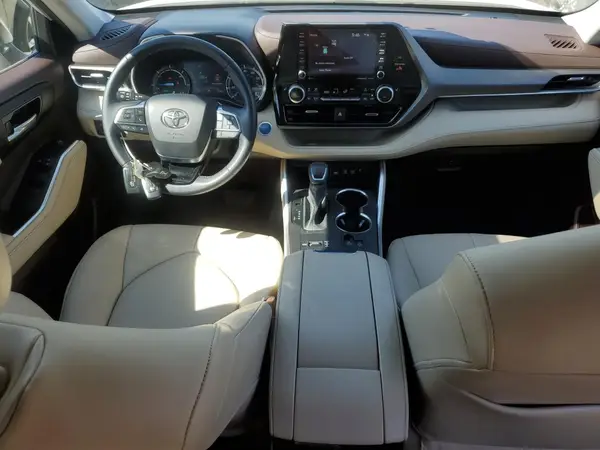 5TDGBRCH6MS525470 2021 TOYOTA HIGHLANDER - Image 8