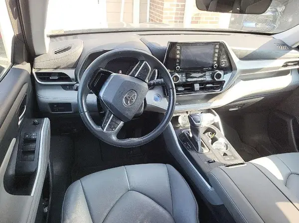 5TDGBRCH6MS525565 2021 TOYOTA HIGHLANDER - Image 1