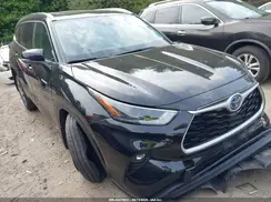 5TDGBRCH6MS526067 2021 TOYOTA HIGHLANDER