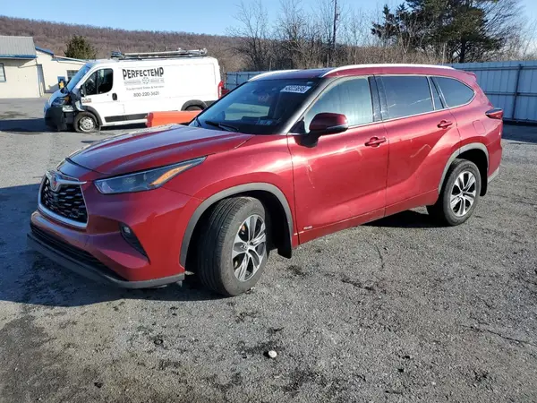 5TDGBRCH6NS540794 2022 TOYOTA HIGHLANDER - Image 1