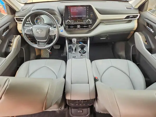 5TDGBRCH6NS555537 2022 TOYOTA HIGHLANDER - Image 8