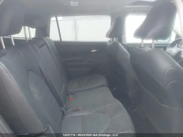 5TDGBRCH7LS502729 2020 TOYOTA HIGHLANDER - Image 8
