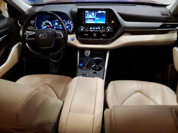 5TDGBRCH7LS504173 2020 TOYOTA HIGHLANDER - Image 8