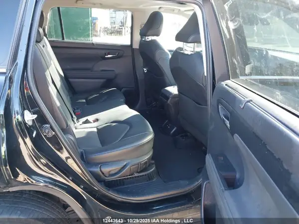 5TDGBRCH7LS506280 2020 TOYOTA HIGHLANDER - Image 8