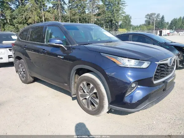 5TDGBRCH7LS506604 2020 TOYOTA HIGHLANDER - Image 1