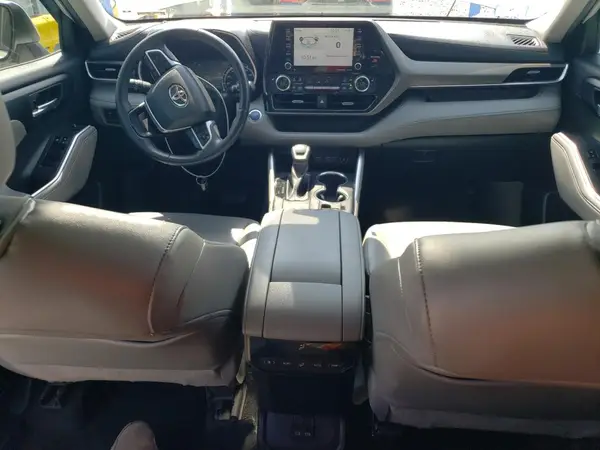 5TDGBRCH7NS555871 2022 TOYOTA HIGHLANDER - Image 8