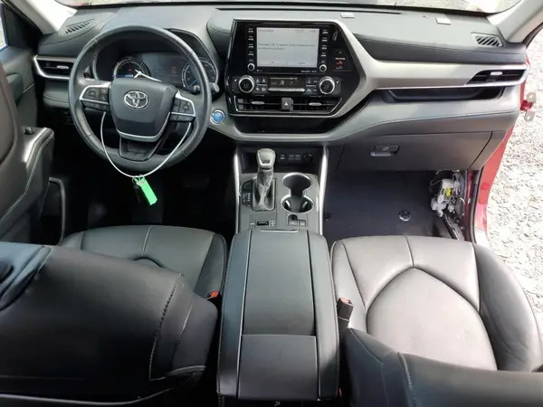 5TDGBRCH7NS559130 2022 TOYOTA HIGHLANDER - Image 8