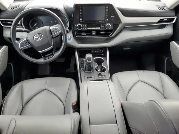 5TDGBRCH8LS510712 2020 TOYOTA HIGHLANDER - Image 8