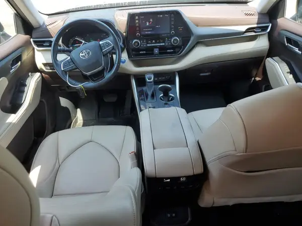 5TDGBRCH8MS526510 2021 TOYOTA HIGHLANDER - Image 8