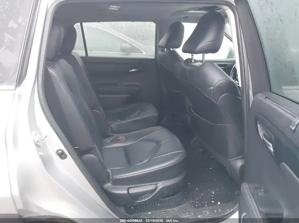 5TDGBRCH8MS534560 2021 TOYOTA HIGHLANDER - Image 8