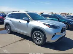 5TDGBRCH8NS539033 2022 TOYOTA HIGHLANDER