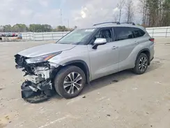 5TDGBRCH8NS542529 2022 TOYOTA HIGHLANDER