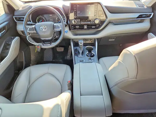 5TDGBRCH9LS509276 2020 TOYOTA HIGHLANDER - Image 8