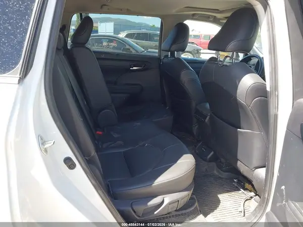 5TDGBRCH9LS511383 2020 TOYOTA HIGHLANDER - Image 8