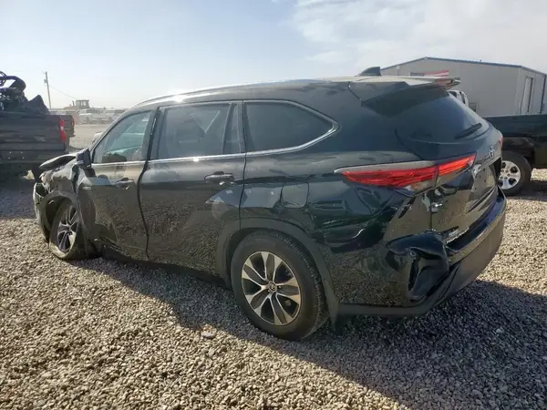 5TDGBRCH9LS512050 2020 TOYOTA HIGHLANDER - Image 2