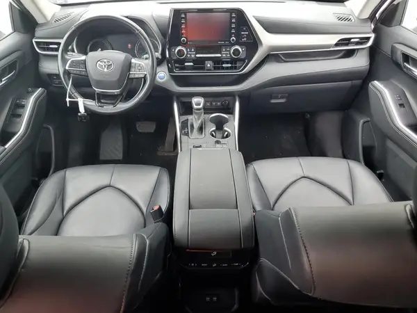 5TDGBRCH9MS021737 2021 TOYOTA HIGHLANDER - Image 8
