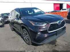 5TDGBRCH9MS064653 2021 TOYOTA HIGHLANDER