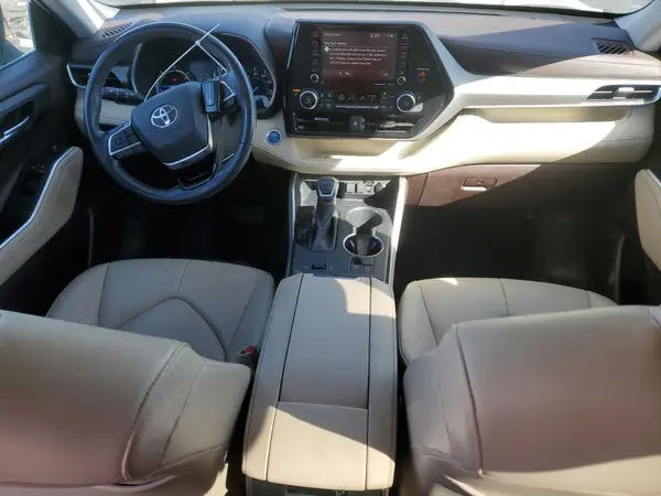5TDGBRCH9MS515368 2021 TOYOTA HIGHLANDER - Image 8
