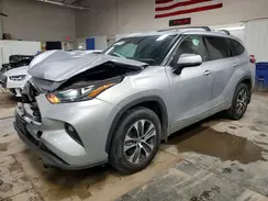 5TDGBRCH9NS561297 2022 TOYOTA HIGHLANDER