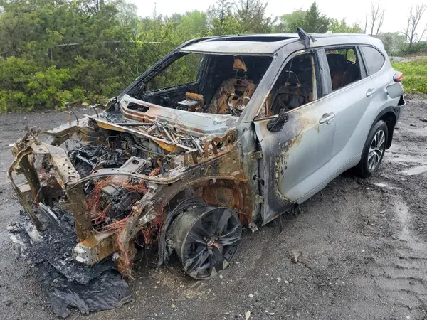5TDGBRCHXLS507794 2020 TOYOTA HIGHLANDER - Image 1