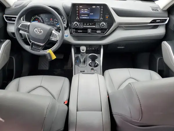 5TDGBRCHXLS508704 2020 TOYOTA HIGHLANDER - Image 8