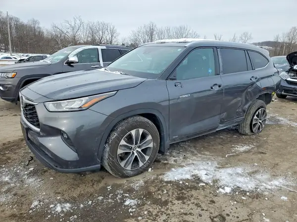 5TDGBRCHXLS513451 2020 TOYOTA HIGHLANDER - Image 1
