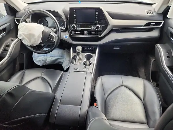 5TDGBRCHXMS531174 2021 TOYOTA HIGHLANDER - Image 8