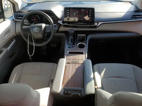 5TDGRKEC0RS189651 2024 TOYOTA SIENNA - Image 8