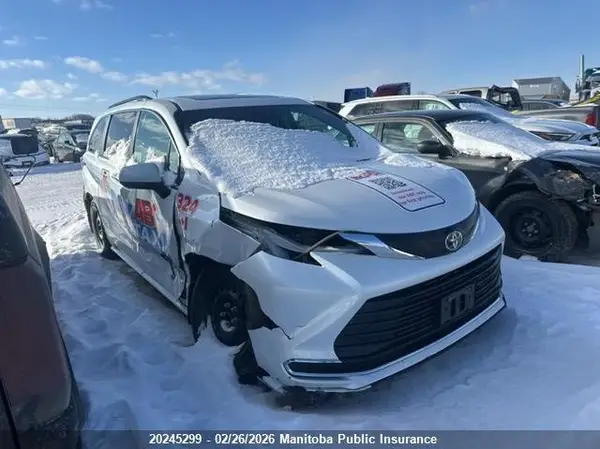 5TDGRKEC0RS194168 2024 TOYOTA SIENNA - Image 1