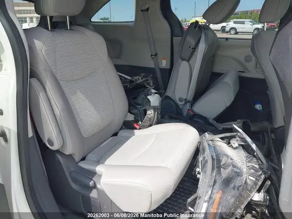5TDGRKEC1RS209194 2024 TOYOTA SIENNA - Image 8