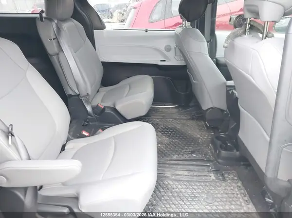 5TDGRKEC2SS281916 2025 TOYOTA SIENNA - Image 8
