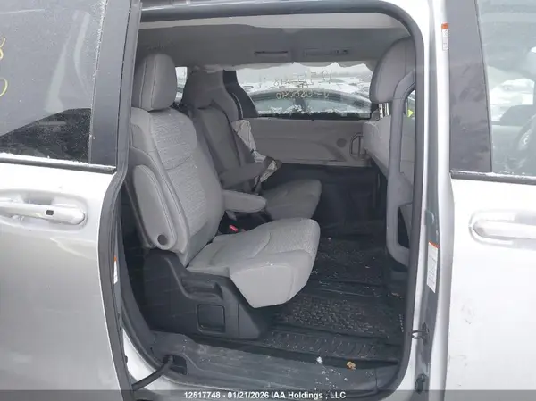 5TDGRKEC3NS088940 2022 TOYOTA SIENNA - Image 8