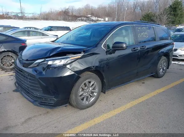 5TDGRKEC4NS131925 2022 TOYOTA SIENNA - Image 2